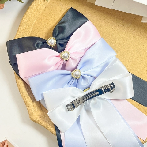 Elegante Molletta per Capelli a Fiocco in Raso Con Cuore Perla Artificiale Strass Lunghi Nastri Clip a Molla Fatta a Mano Donna