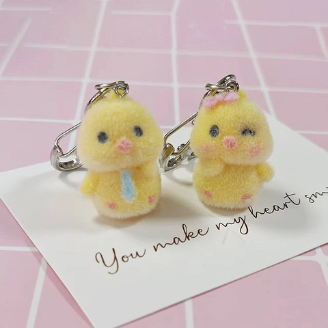 Simpatico Portachiavi Pulcino Floccato Giallo Mini Uccello Peluche Pendente Borsa Con Fiocco Rosa Cravatta Blu Regalo
