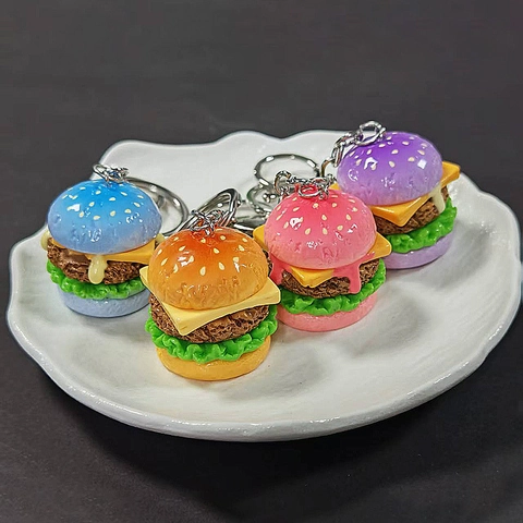 Cartoon 3D Resin Burger Keychain Creative Food Hamburger Bag Pendant Cute Keyring For Backpack Phone Charms Small Gift