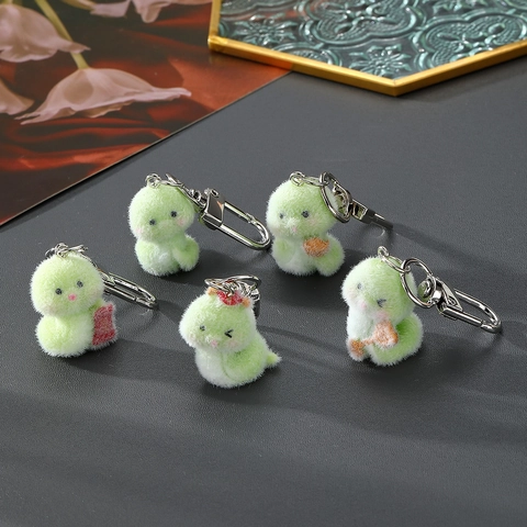 Simpatico Portachiavi con Bambola di Peluche a Forma di Serpente Verde Floccato Ciondolo per Borsa Animale Fortunato per Donna Ragazza Regalo Zaino Portachiavi