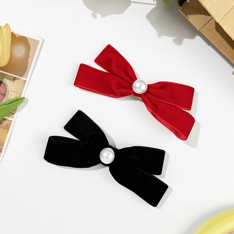 Fermaglio per Capelli con Fiocco in Velluto Vintage con Perla Artificiale Stile Francese Clip a Becco d'Anatra Gioielli Donna