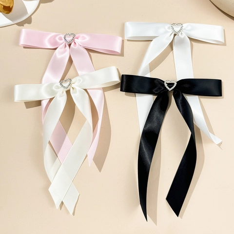 Süße Satin Schleife Haarklammer Mit Strass Herz Lange Streamer Entenschnabelklemme Für Damen Mädchen Haarschmuck
