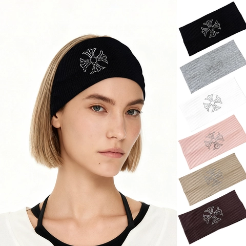 Fascia per Capelli in Maglia a Coste da Donna con Motivo a Croce in Strass Fascia Elastica a Tesa Larga Moda Gothic Streetwear Fascia Sportiva