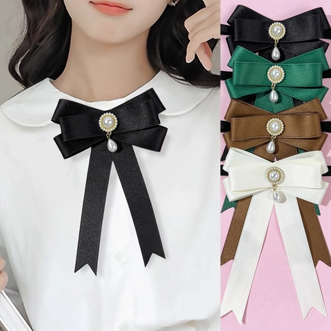 Lazo de Cuello de Cinta Estilo Preppy Británico Vintage para Mujer con Colgante de Perla Artificial Broche Elegante de Satén para Camisa