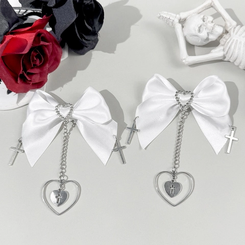 Goth Lolita Satin Schleife Haarklammern Mit Kreuz Herz Anhängern Metallkette Sweet Cool Haarschmuck Für Damen
