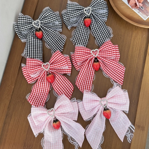 Pince à Cheveux Nœud à Carreaux Doux Avec Pendentif Fraise en Dentelle Cœur Strass Bec de Canard pour Femmes Filles Style Pastoral Accessoire de Cheveux