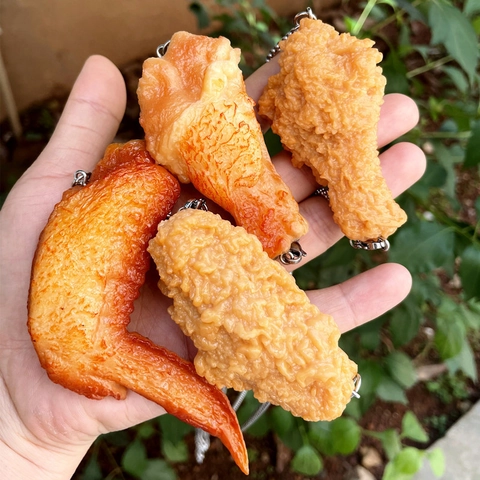 Creative Simulation Crispy Fried Chicken Leg Wing Pendant Necklace Realistic Food Model Alloy Chain Novelty Jewelry For Party Gift Unisex
