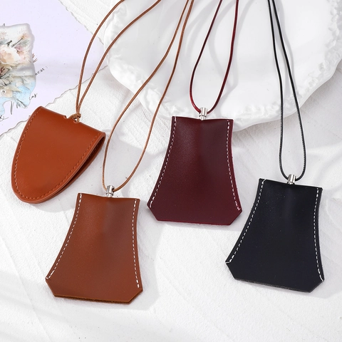 Minimalist Leather Key Clochette Pendant Necklace For Men Women Contrast Stitching Key Case Neck Hanging Decor Accessory