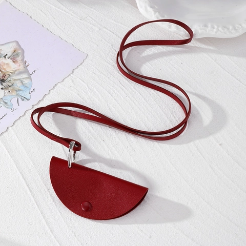 Borsa Portachiavi Semicircolare in Pelle PU Minimalista Con Cordino Lungo Custodia da Collo Con Bottone a Pressione Per Uomo Donna Viaggio
