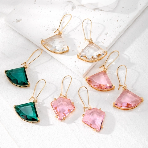 Light Luxury Geometric Crystal Drop Earrings For Women Elegant Faceted Irregular Glass Fan Shaped Earrings Party Jewelry Gift