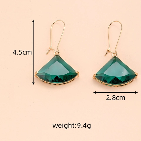 Light Luxury Geometric Crystal Drop Earrings For Women Elegant Faceted Irregular Glass Fan Shaped Earrings Party Jewelry Gift