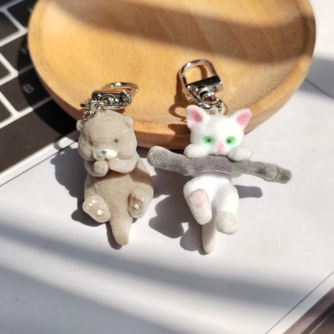 Simpatico Portachiavi con Animali Flaccati in Resina Gatto Lontra Ciondolo per Borsa Soffice Portachiavi Accessorio per Donna Bambini Zaino