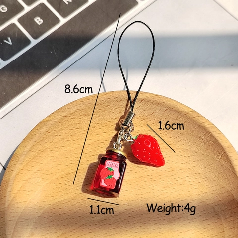 Niedlicher Harz Simulation Erdbeere Marmeladenglas Schlüsselanhänger Süß Frucht Tasche Anhänger Handgefertigt Handyband Damen Schmuck