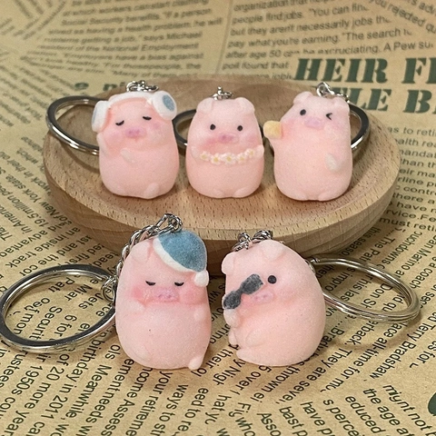 Süßer Beflockter Schweinchen Schlüsselanhänger Cartoon Tier Tasche Anhänger Mit Sonnenbrille Kopfhörer Rosa Schwein Schmuck Geschenk