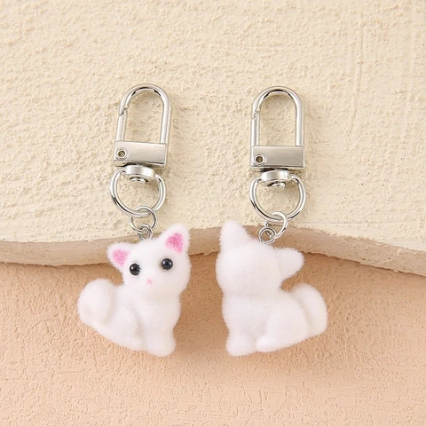 Lindo Llavero de Animal Flocado Adorable Gato Zorro Oso Colgante de Bolsa 3D Peluche Flocado de Simulación Ornamento Suave para Mochila