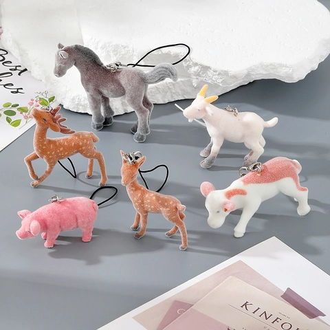 Cute Flocked Animal Keychain Resin Cartoon Pony Elk Pig Cow Phone Bag Charm Pendant Fashion Decoration Gift For Women Kids
