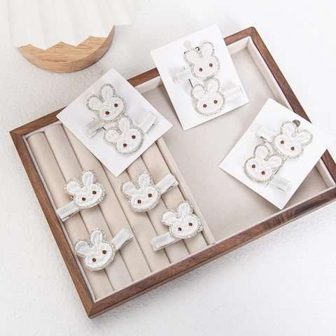 Embroidered Rabbit Hair Clips Handmade White Polyester Alloy Alligator Pins For Toddler Girls Animal Hair Accessories