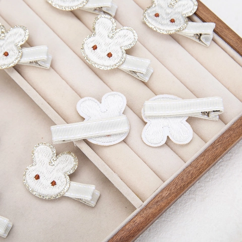 Embroidered Rabbit Hair Clips Handmade White Polyester Alloy Alligator Pins For Toddler Girls Animal Hair Accessories