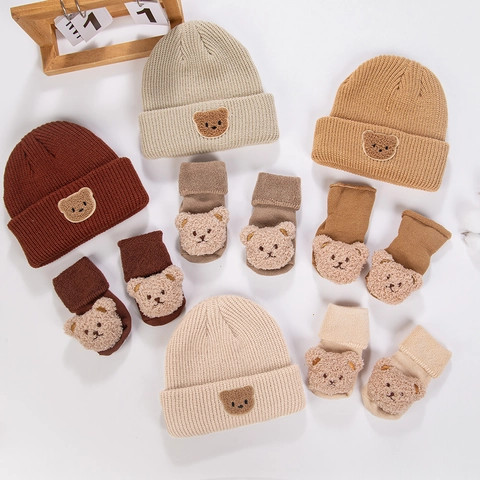 Set Berretto In Maglia E Calzini Per Neonati Orsetto Di Peluche Inverno Caldo Lavorazione A Costine Accessori Per Bambini