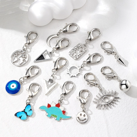 Portachiavi con Ciondolo in Lega Minimalista Charms Personalizzati Sorriso Dinosauro Cactus Farfalla Malocchio Portachiavi alla Moda per Chiavi Borse