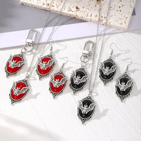 Gotische Retro Vleermuis Sieradenset Legering Hars Ovaal Vampier Vleermuis Halsketting Oorbellen Sleutelhanger Halloween Donkere Stijl Accessoires Voor Unisex