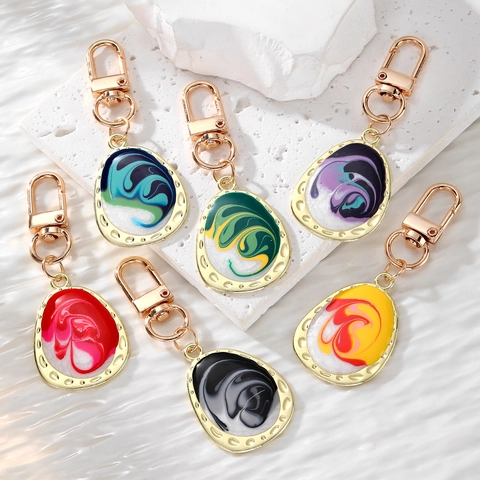 Llavero Bohemio Étnico Geométrico Irregular de Esmalte Aleación Color Contraste Colgante de Bolso Accesorio de Moda Mujer