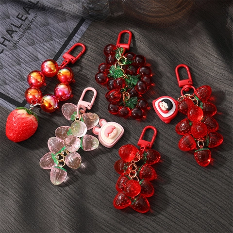 Llavero de Fresa y Cereza de Simulación de Estilo Coreano Dulce Colgante de Bolso de Resina Translúcida Accesorios Decorativos para Mujeres Niñas