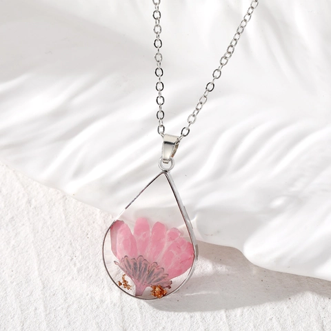 Fashion Teardrop Transparent Resin Real Dried Flower Pendant Necklace With Gold Foil Silver Chain For Women Jewelry Gift