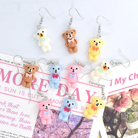 Boucles d'Oreilles Pendantes en Résine Ours Dessin Animé Avec Nœud Papillon Couleur Macaron Pour Femmes Filles Bijoux