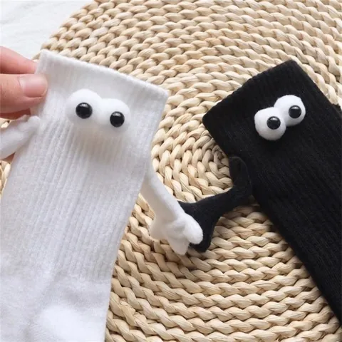 Calcetines Magnéticos De Pareja Con Cara Sonriente Y Boca Calcetines De Tubo En Blanco Y Negro Tendencia Para Novias Medias Lindas