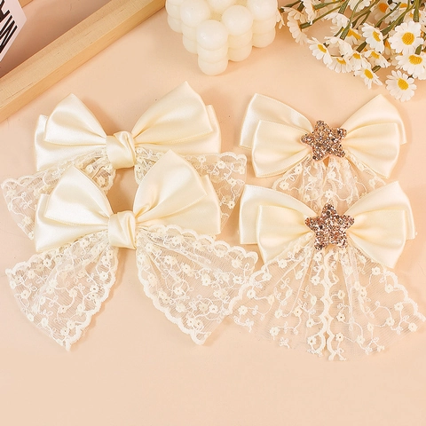 Fermaglio per Capelli con Fiocco in Pizzo Crema Dolce Coreano per Ragazze Elegante Nastro di Raso Floreale in Mesh Orecchini a Bottone con Stella di Paillettes