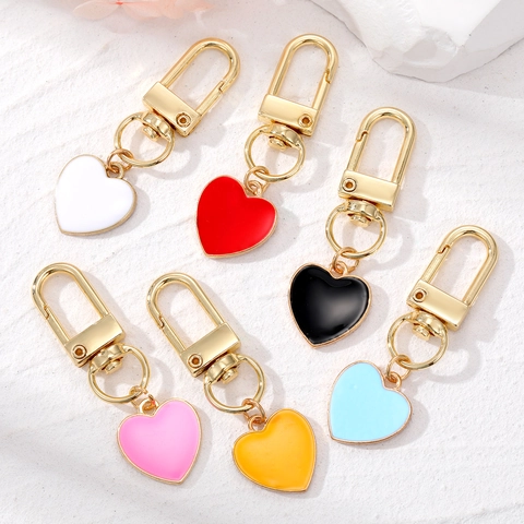 Llavero de Corazón de Esmalte Aleación Chapada en Oro Color Caramelo Macaron Colgante de Bolsa para Mujer Accesorio Creativo