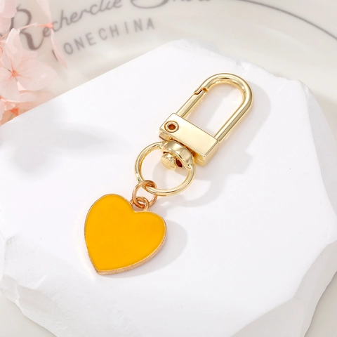 Llavero de Corazón de Esmalte Aleación Chapada en Oro Color Caramelo Macaron Colgante de Bolsa para Mujer Accesorio Creativo