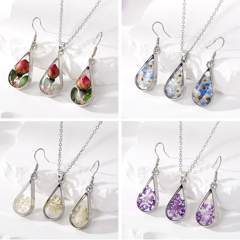 Handmade Resin Real Dried Flower Necklace And Earrings Jewelry Teardrop Alloy Flower Botanical Pendant For Women Pastoral Jewelry