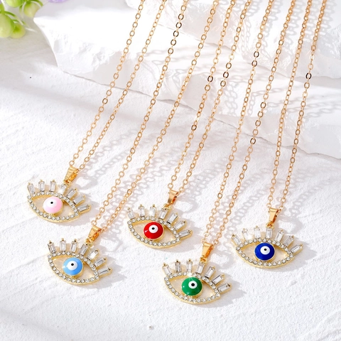 Collier Pendentif Mauvais Œil Vintage Ethnique pour Femmes Plaqué Or Émail Strass Œil avec Cils Chaîne de Pull Bijoux