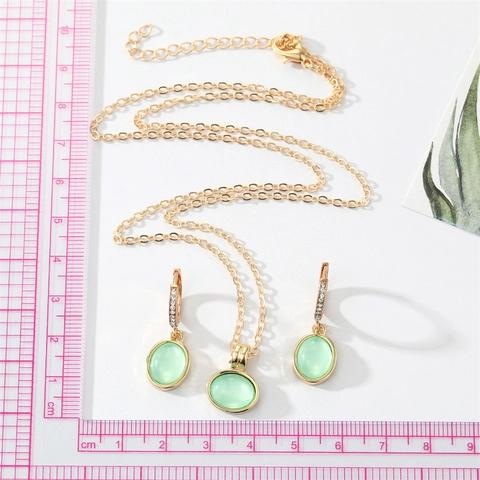Vintage Goldlegierung Grüne Katzenaugenstein Geometrische Anhänger Halskette Ohrringe Schmuck Für Damen Elegante Accessoires