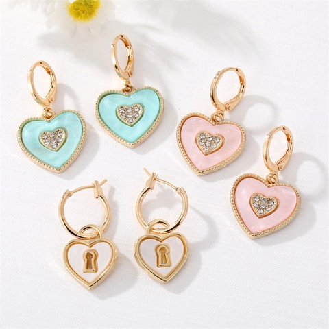 Orecchini a Cerchio a Cuore Vintage per Donna Lega Placcata Oro Smalto Goccia d'Olio Dolci Orecchini Romantici a Forma di Cuore Con Strass