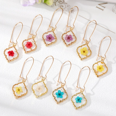 Boucles d'Oreilles Pendantes Géométriques en Alliage Résine Vraie Fleur Séchée Plaqué Or Style Champêtre Bijoux Femme Fait Main