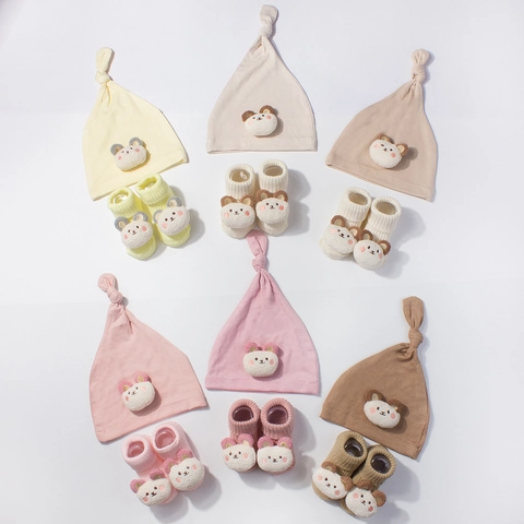 Soft Polyester Baby Hat And Socks Set Cartoon Bear Beanie Hat For Newborn Infant Toddler Winter Warm Knitted Accessories
