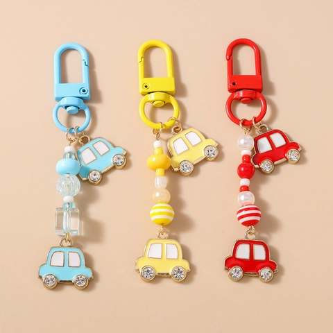 Llavero de Coche de Dibujos Animados de Aleación Con Perla Artificial Strass Esmalte Abalorios Colgante para Bolso Accesorio de Llavero de Coche Unisex