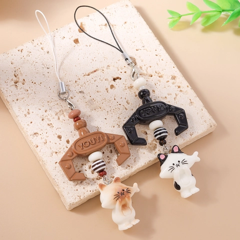 Ciondolo per Telefono Creativo in Resina a Forma di Gatto e Artiglio di Macchina Peluche Simpatico Portachiavi Animale per Decorazione