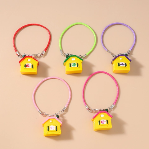 Ciondolo a Forma di Casa in Miniatura Colorata in Resina Con Corda Intrecciata Chiusura a Moschettone Pendente per Borsa Moda