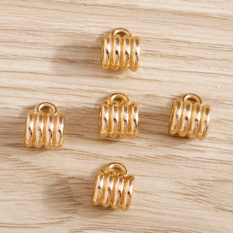 Connettore Pendente a Cilindro Costine in Lega di Zinco Galvanica per Creazione di Gioielli DIY Collana Bracciale Colore Oro