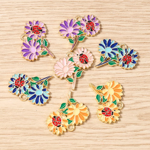 Enamel Daisy Flower Ladybug Pendant Alloy Floral Charm For DIY Jewelry Making Necklace Bracelet Earrings Handmade Accessories Women