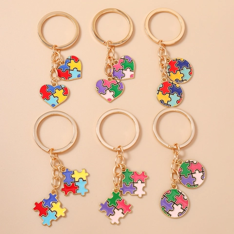 Porte-clés Puzzle Cœur Géométrique Créatif en Alliage de Zinc Émail Coloré Pendentif de Sac Porte-clés pour Femmes Amis Cadeau