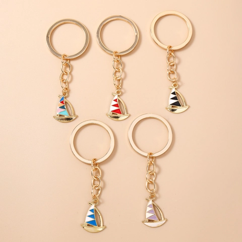 Creatieve Mode Zinklegering Zeilboot Sleutelhanger Goud Metaal Emaille Druppelolie Nautisch Schip Sleutelring Tas Hanger