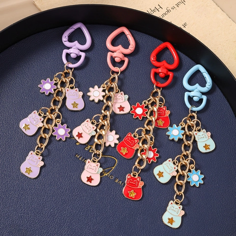 Süße Glückskatze Maneki Neko Schlüsselanhänger Für Damen Herzform Emaille Zinklegierung Tasche Anhänger Blume Schmuck Zubehör
