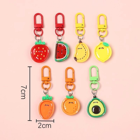 Simpatico Portachiavi a Forma di Frutta e Verdura in Resina Fragola Anguria Carota Ciondolo per Borsa Bambini