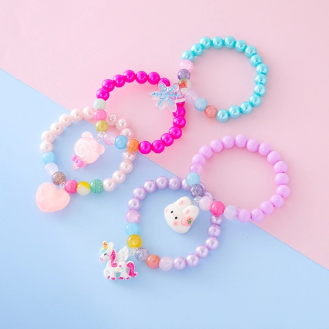 Kids Cartoon Animal Pendant Beaded Bracelet Faux Artificial Pearl Macaron Color Elastic Bracelet For Girls Toddlers Party Jewelry
