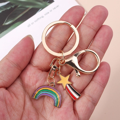 Porte-clés Arc-en-ciel Étoile Filante Métal Or Alliage Émail Pendentif Sac pour Femmes Enfants Météore Coloré Anneau Clé Décoration